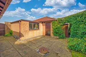 Rear - Garage/Workshop- click for photo gallery